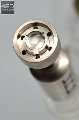 Santa Cruz Shredder - Omni 10/14mm Domeless Titanium Nail