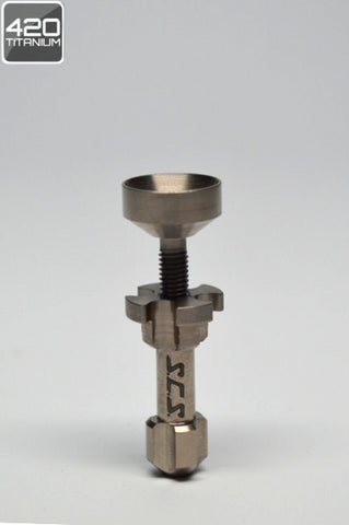 Santa Cruz Shredder - Adjustable 18mm Dome Titanium Nail